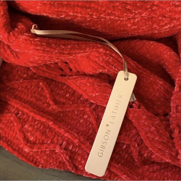Gibson Latimer Sexy Red Chenille Cold Shoulder Winter Sweater Size 1X NWT - Picture 9 of 10